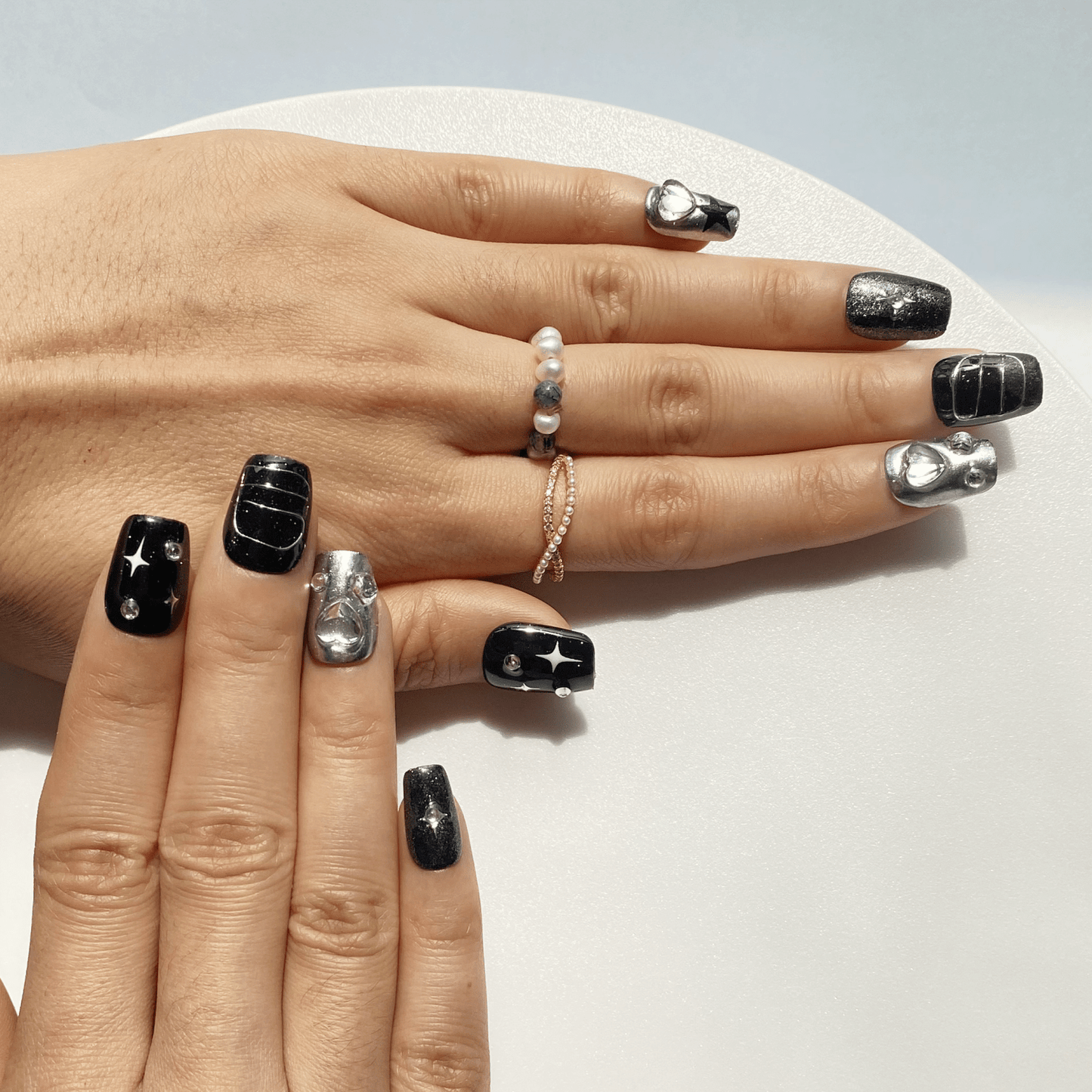 10pcs Handmade Press On Nails - 3D Black Mirror Star Sky & Glitter Heart Design, Almond Short Matte Fake Nails, Reusable DIY Nail Art For Women & S, Homemade Press On Nails, Fashion Accessories, French Manicure Style