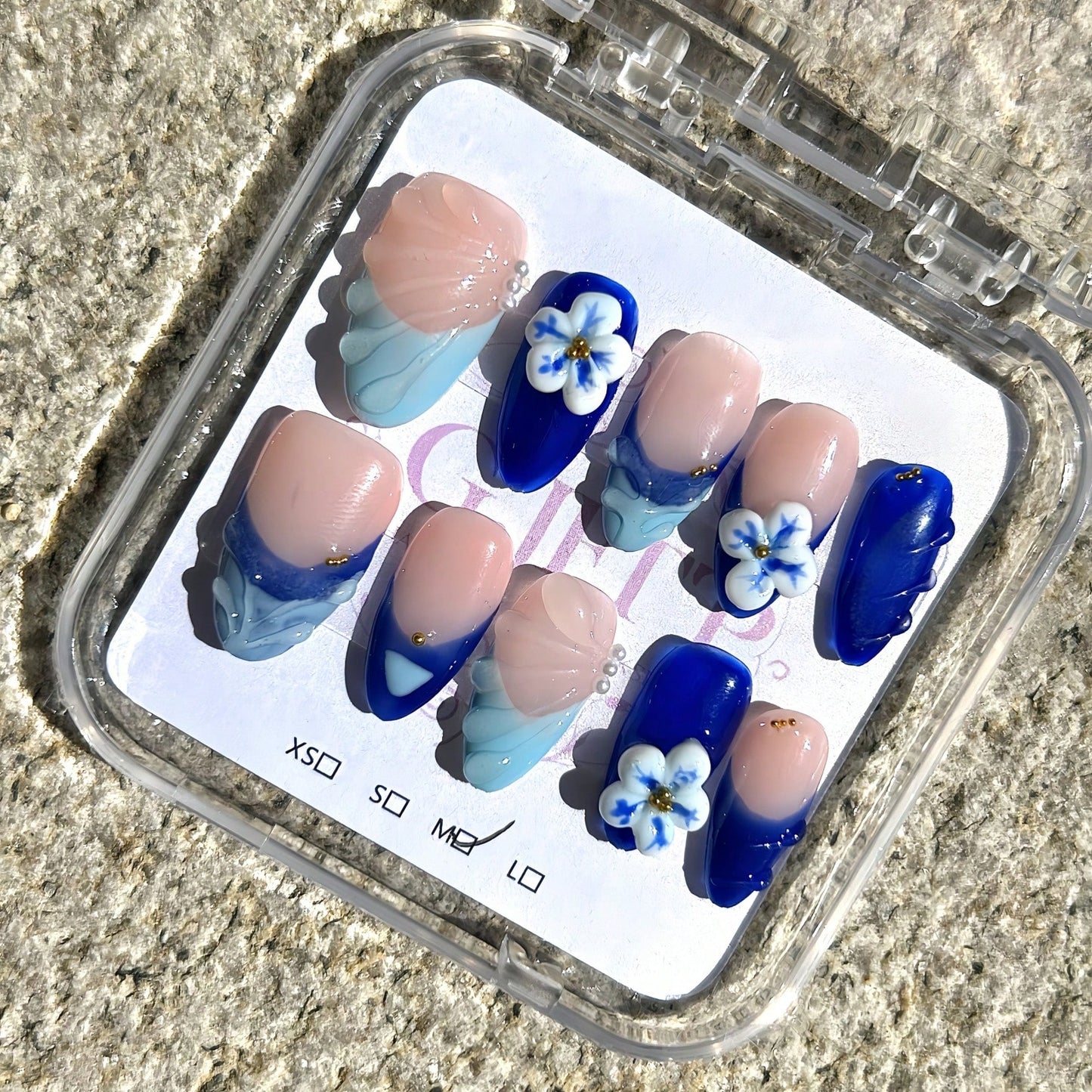 10pcs/Set Handmade Acrylic Press On Nails Mid-Length Almond Nails,French Nails, Blue Nails, Three-Dimensional Hand-Dripped Resin Flowers, Three-Dimensional Stripes, Three-Dimensional Carving Nails, Gradient Nails.Nail Supplies ,Fake Nails,Detachable Fake