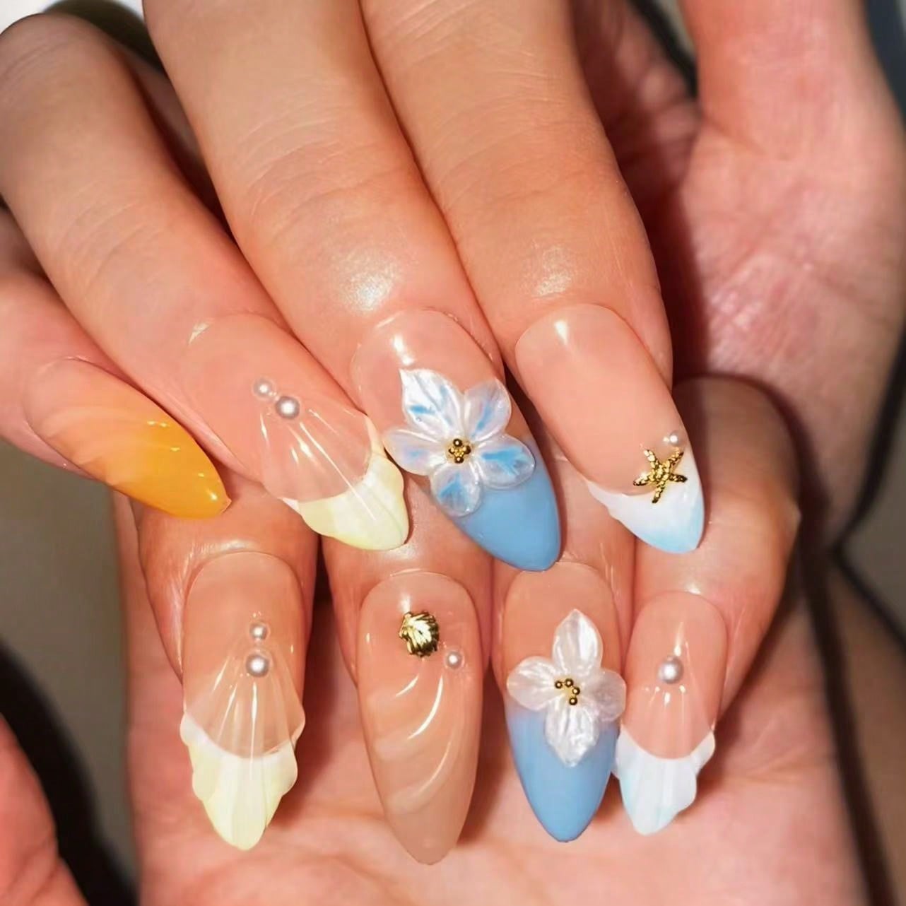 Handmade 3D Flower And Water Ripple Carving Elements French Tip Gradient Style Nail Art Design Manual Nails With Pearl, French Tip, And Gold Bead Decorations 100% Handmade Press On Nails Almond 10 Pcs Fake Nail Tips Reusable For Holiday And Daily Life Fas